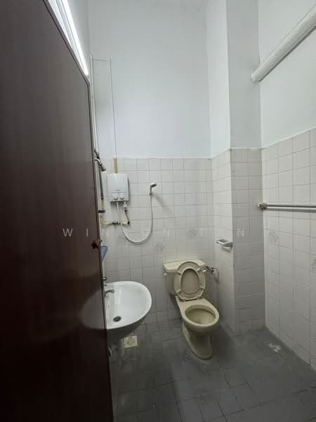 Rumah Teres 2 Tingkat untuk Dijual di Taman Bukit Mewah (Tampoi) - Winson Tan - PropertyGuru.com.my