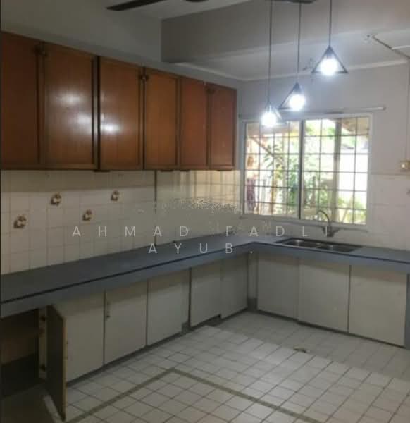 Rumah Teres 2 Tingkat untuk Dijual di Bandar Sri Damansara (Selangor) - Ahmad Fadli Ayub. - Kitchen - PropertyGuru.com.my