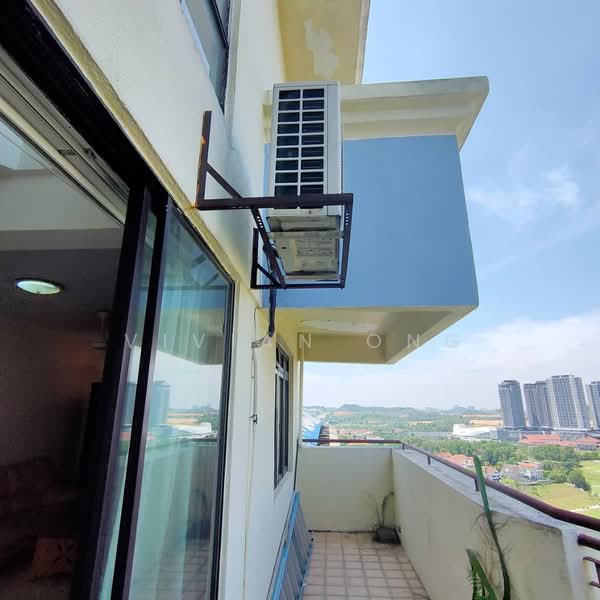 Condominium for Sale at Vista Komanwel A - Vivian Ong - Balcony - PropertyGuru.com.my