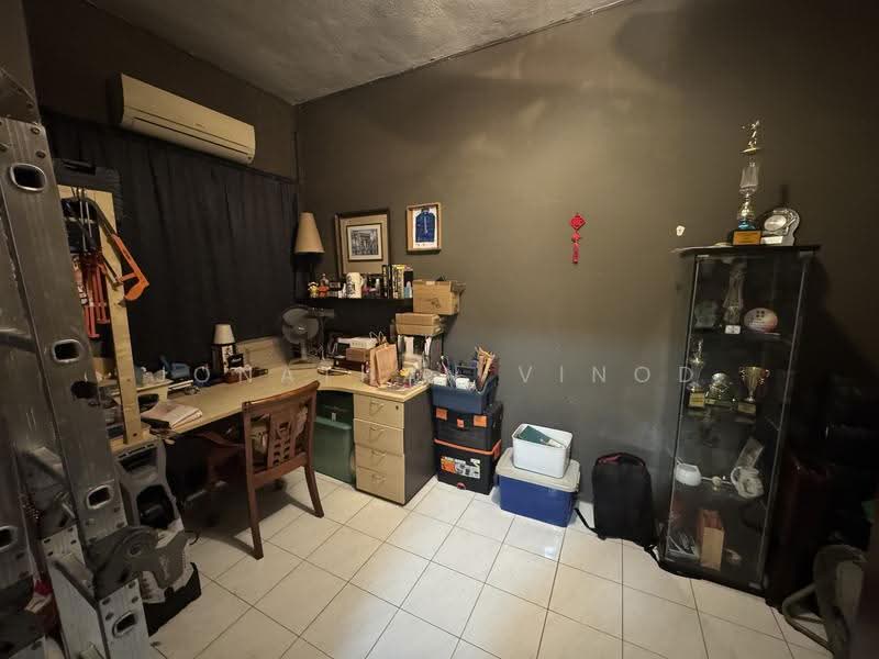 2-storey Terraced House for Sale in Taman Gembira (Klang) - Jonathan Vinod - Study - PropertyGuru.com.my
