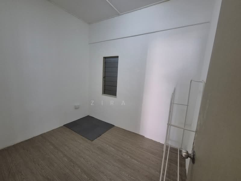 Rumah Teres 1 Tingkat untuk Dijual di Taman Johor Jaya (Johor Bahru) - Zira . - PropertyGuru.com.my