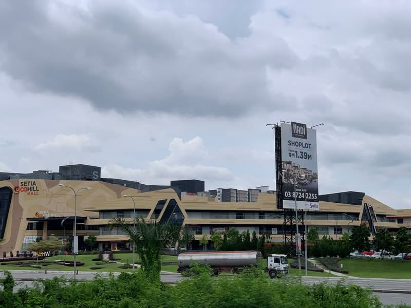 Kedai untuk Dijual di Bandar Rinching Seksyen 5 (Semenyih) - Selene Chong - Exterior - PropertyGuru.com.my