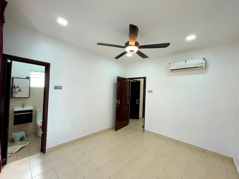 Apartment for Rent at Pangsapuri Kasuarina - Stephanie Yap - Bathroom - PropertyGuru.com.my