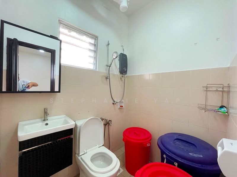 Apartment for Rent at Pangsapuri Kasuarina - Stephanie Yap - Bathroom - PropertyGuru.com.my