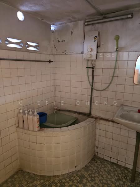 Shop for Sale in Kampung Buaya (Padang Rengas) - Cherie Chong - PropertyGuru.com.my