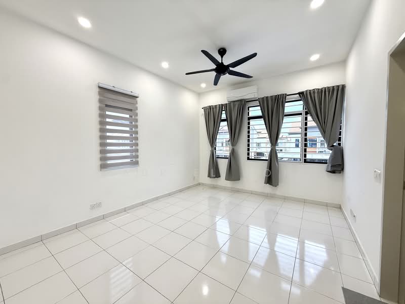 Rumah Teres 2 Tingkat untuk Disewa di Setia Alam (Selangor) - GABRIEL GOH - Living Room - PropertyGuru.com.my