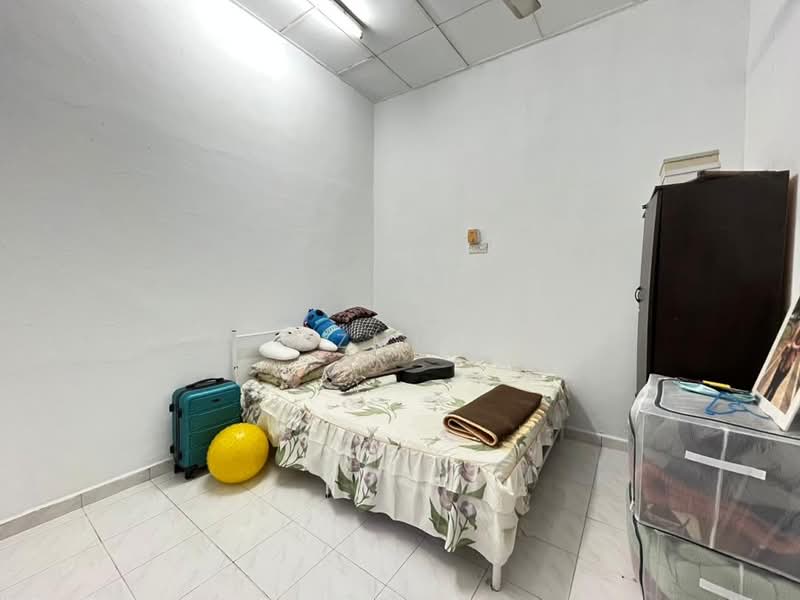 1-storey Terraced House for Sale in Meru (Klang) - Azmi . - PropertyGuru.com.my