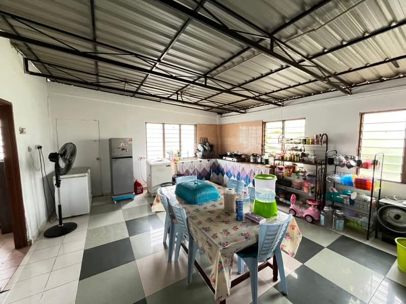1-storey Terraced House for Sale in Meru (Klang) - Azmi . - PropertyGuru.com.my