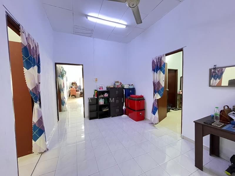 1-storey Terraced House for Sale in Meru (Klang) - Azmi . - PropertyGuru.com.my