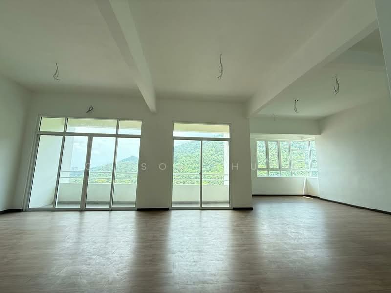 Kondominium untuk Dijual di Starhill Luxury Residence - Carson Chuah - Living Room - PropertyGuru.com.my