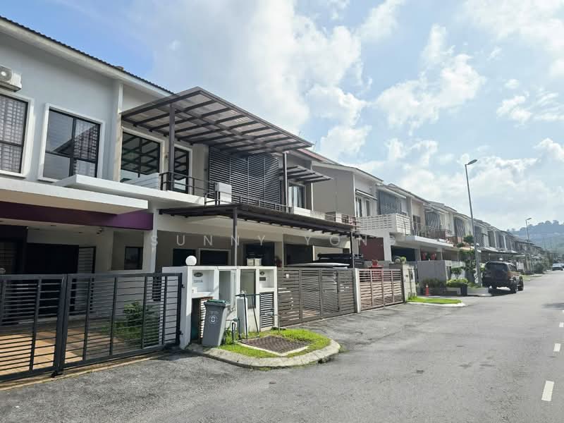 Rumah Teres untuk Dijual di Bandar Puteri Puchong (Puchong) - SUNNY YONG - Exterior - PropertyGuru.com.my