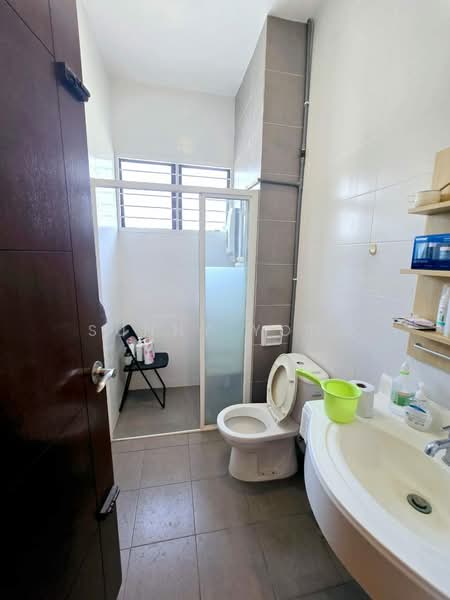 Rumah Teres untuk Dijual di Bandar Puteri Puchong (Puchong) - SUNNY YONG - Bathroom - PropertyGuru.com.my