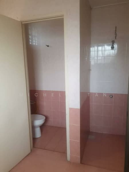 Bungalow for Sale in Kota Emerald (Rawang) - Michelle Tan - Bathroom - PropertyGuru.com.my