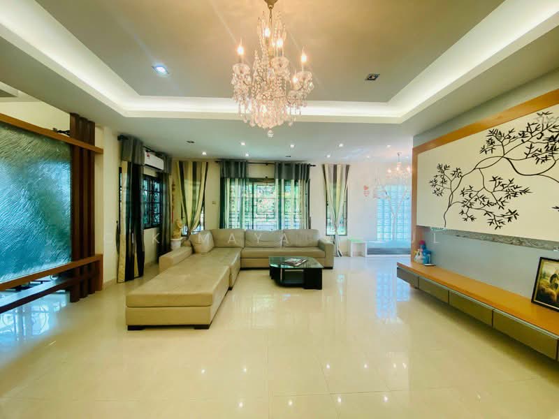 Rumah Banglo untuk Dijual di Ampang Jaya (Ampang) - Cik Maya Abdul - Living Room - PropertyGuru.com.my
