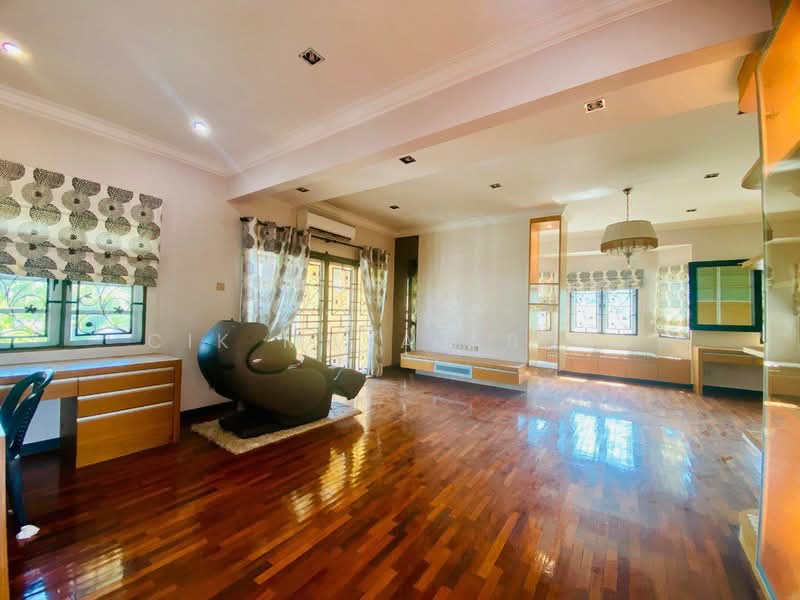 Rumah Banglo untuk Dijual di Ampang Jaya (Ampang) - Cik Maya Abdul - Living Room - PropertyGuru.com.my