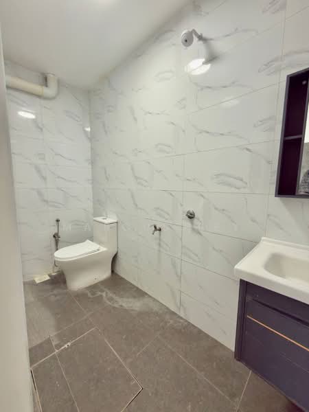 2-storey Terraced House for Sale in Bandar Seri Alam (Masai) - Marcus Tey - Bathroom - PropertyGuru.com.my