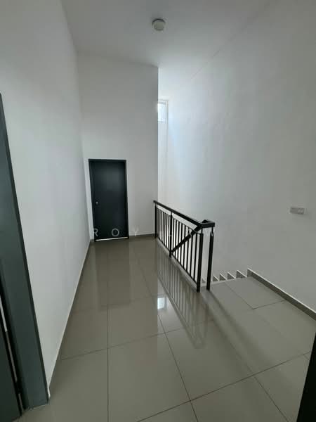 2-storey Terraced House for Rent in Bandar Springhill (Port Dickson) - Roy Law - Corridor - PropertyGuru.com.my