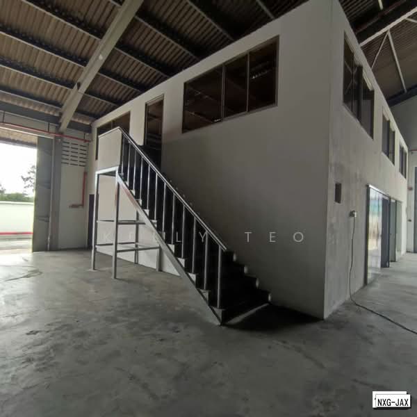 Factory for Rent in Kampung Bukit Kemuning (Shah Alam) - Kelly Teo - Interior - PropertyGuru.com.my