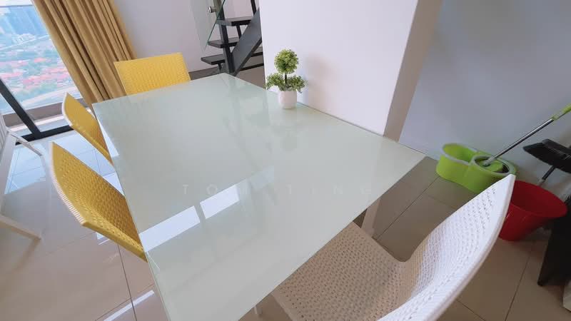 Servis Apartment untuk Disewa di D'Latour - Tom Ting - Dining Room - PropertyGuru.com.my