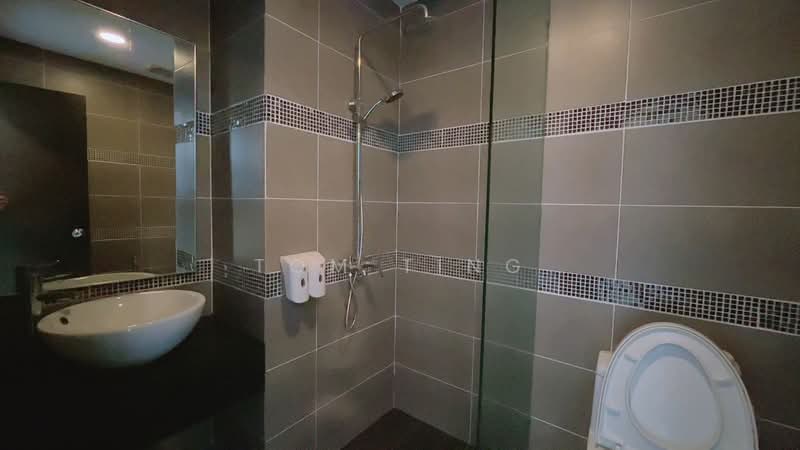 Servis Apartment untuk Disewa di D'Latour - Tom Ting - Bathroom - PropertyGuru.com.my