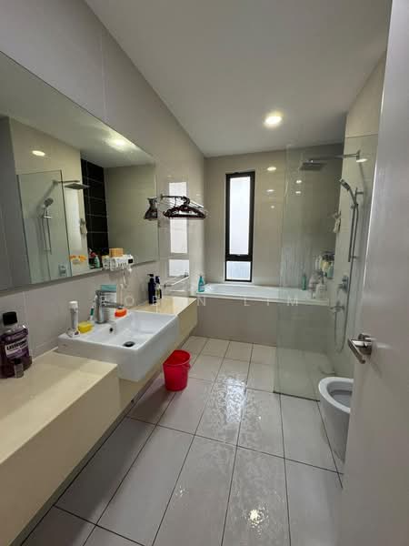 2-storey Terraced House for Sale in Sunway Iskandar (Iskandar Puteri (Nusajaya)) - Robin Lim - Bathroom - PropertyGuru.com.my
