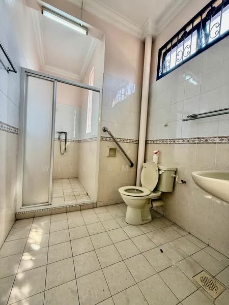 2-storey Terraced House for Sale in Taman Desa Tebrau (Tebrau) - William Tay - Bathroom - PropertyGuru.com.my