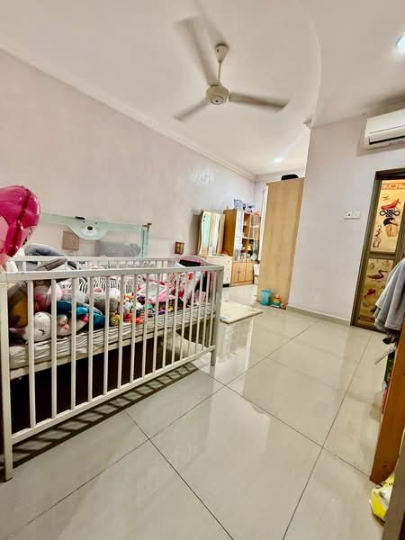 2-storey Terraced House for Sale in Taman Desa Tebrau (Tebrau) - William Tay - Bedroom - PropertyGuru.com.my
