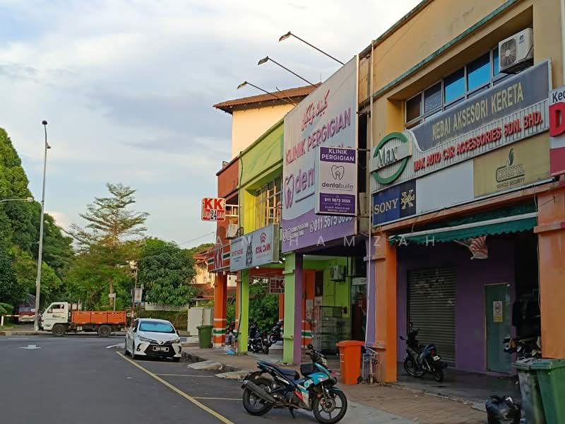 Shop for Sale in Bandar Baru Bangi (Selangor) - Razlan Hamzah - Exterior - PropertyGuru.com.my