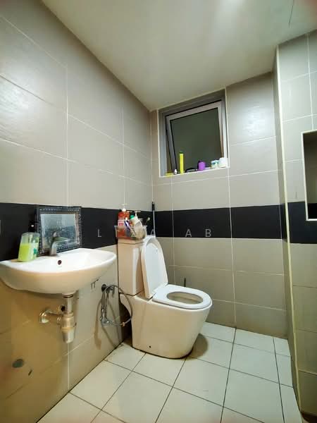 Service Residence for Rent at Saville @ Cheras - Liza AB - Bathroom - PropertyGuru.com.my