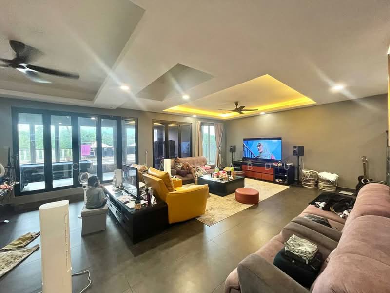 Rumah Banglo untuk Dijual di Ampang Jaya (Ampang) - Cik Maya Abdul - Living Room - PropertyGuru.com.my