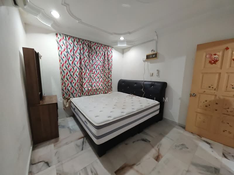 Rumah Teres 1 Tingkat untuk Dijual di Taman Universiti (Skudai) - Quinccy Lim - Bedroom - PropertyGuru.com.my