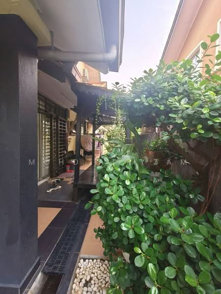 Rumah Berkembar untuk Dijual di Alam Suria (Puncak Alam) - Mohd Adryzam - Exterior - PropertyGuru.com.my