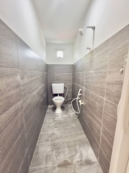 2-storey Terraced House for Sale in Bandar Seri Alam (Masai) - Marcus Tey - Bathroom - PropertyGuru.com.my