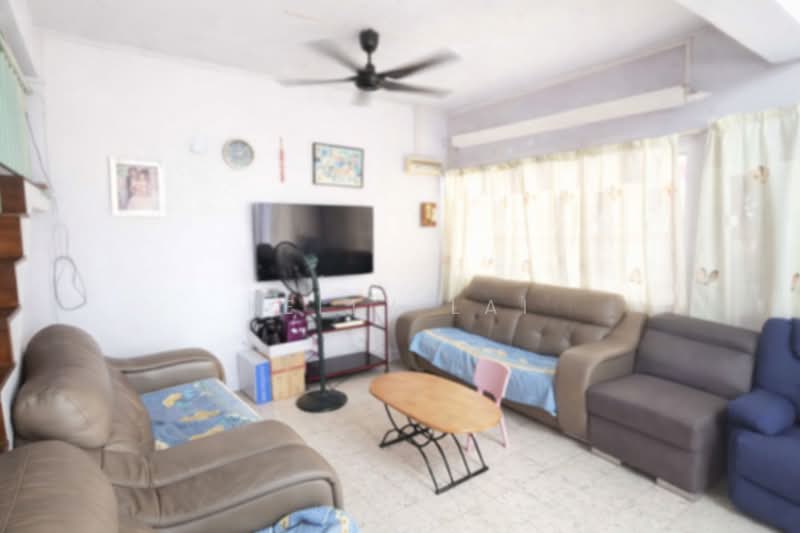 Rumah Teres 2 Tingkat untuk Dijual di Taman Kepong (Kepong) - Kelly Lai - Living Room - PropertyGuru.com.my