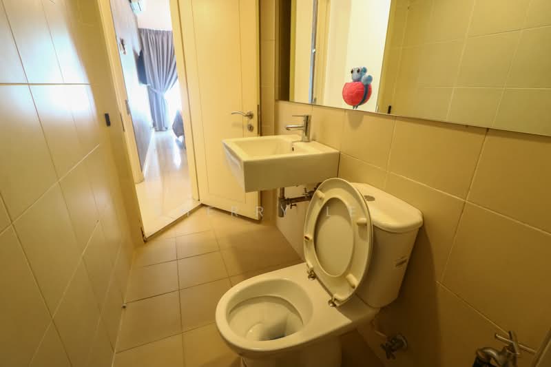 Servis Apartment untuk Dijual di Tiara Mutiara / The Crown - Sherry Lee - Bathroom - PropertyGuru.com.my
