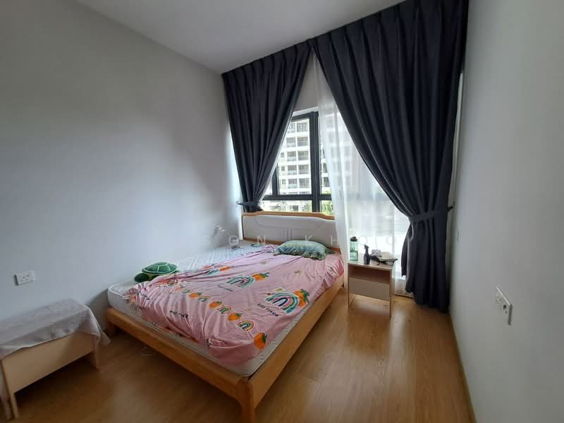 Condominium for Sale at Bay Laurel @ Country Garden Danga Bay - Jason Khoo - Bedroom - PropertyGuru.com.my