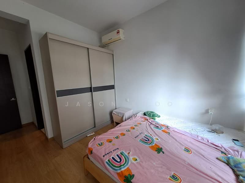 Condominium for Sale at Bay Laurel @ Country Garden Danga Bay - Jason Khoo - Bedroom - PropertyGuru.com.my