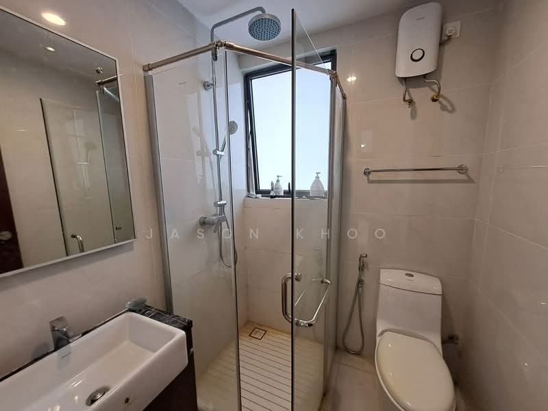 Condominium for Sale at Bay Laurel @ Country Garden Danga Bay - Jason Khoo - Bathroom - PropertyGuru.com.my