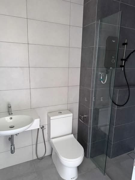 Servis Apartment untuk Disewa di The Era @ Duta North - Marvin Lee - Bathroom - PropertyGuru.com.my