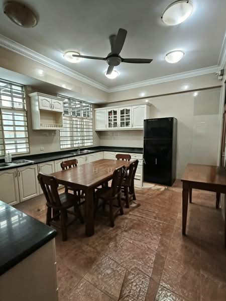 Rumah Banglo untuk Dijual di Pulau Tikus (Penang) - Lee Thai Chung - Kitchen - PropertyGuru.com.my