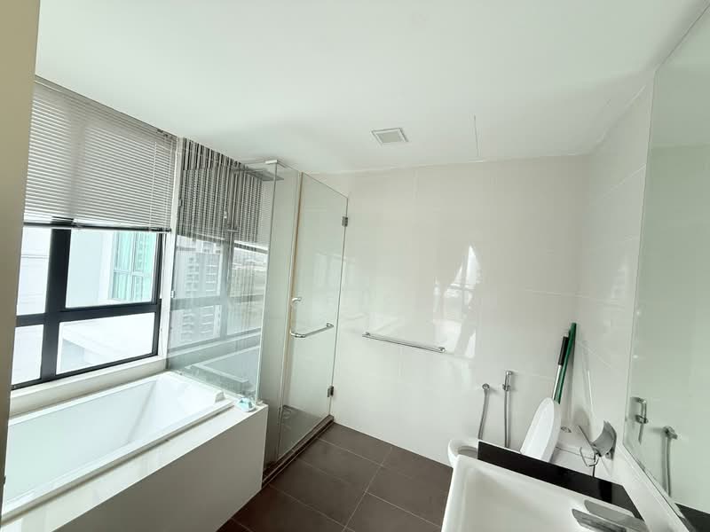 Condominium for Rent at The Straits View Condominium - Chloe Shum - Bathroom - PropertyGuru.com.my