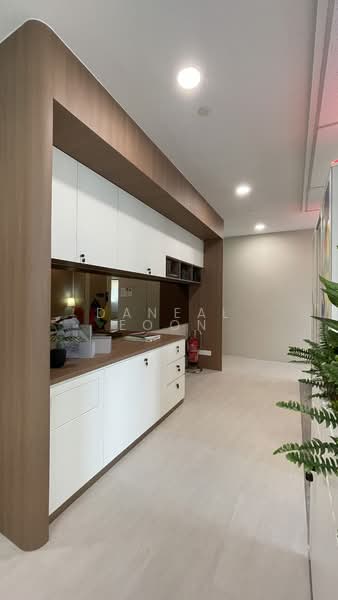 Office for Rent in KL City Centre (Kuala Lumpur) - Daneal Eoon - Work Station - PropertyGuru.com.my