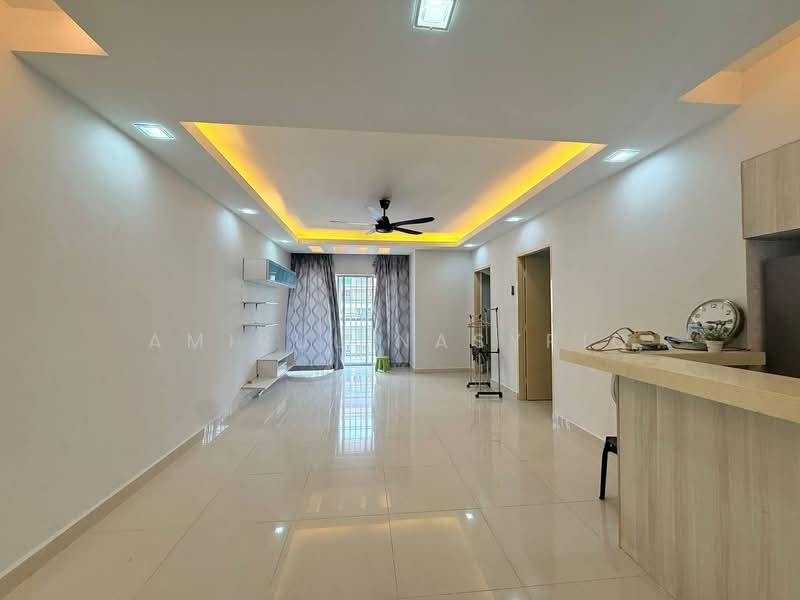 Apartment for Sale at Lakeview Apartments - Amirul Nasyriq - Living Room - PropertyGuru.com.my