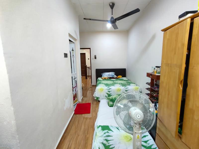 Rumah Teres 2 Tingkat untuk Dijual di Ampang Jaya (Ampang) - Cik Maya Abdul - Bedroom - PropertyGuru.com.my