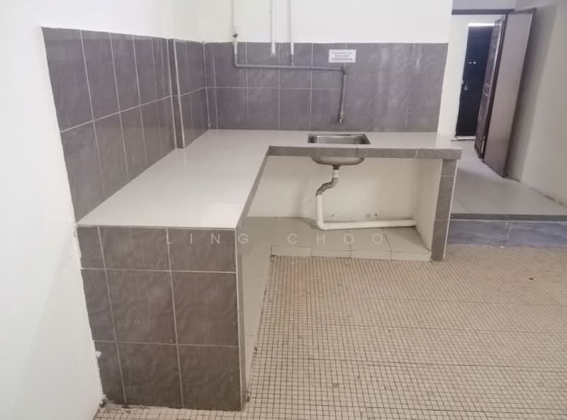 1-storey Terraced House for Rent in Petaling Jaya (Selangor) - Ling Choo - Kitchen - PropertyGuru.com.my