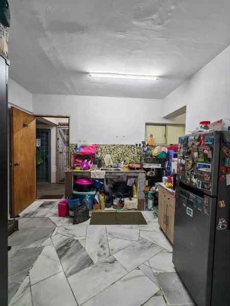 Apartment for Sale at Ascadia Lake View Apartment - Bryan Cho - Kitchen - PropertyGuru.com.my