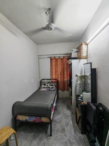 Apartment for Sale at Ascadia Lake View Apartment - Bryan Cho - Bedroom - PropertyGuru.com.my