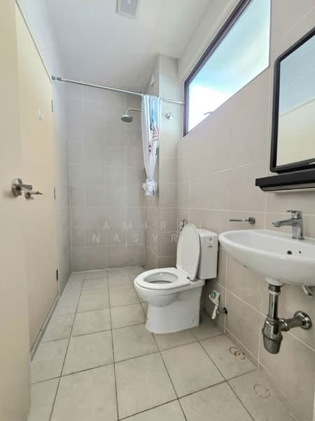 2-storey Terraced House for Sale in Alam Impian (Shah Alam) - Amirul Nasyriq - Bathroom - PropertyGuru.com.my