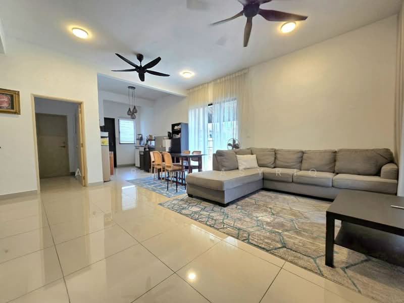 2-storey Terraced House for Sale in Alam Impian (Shah Alam) - Amirul Nasyriq - Living Room - PropertyGuru.com.my