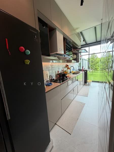 Cluster House for Sale in Bandar Seri Alam (Masai) - Kyoris Loh - Kitchen - PropertyGuru.com.my